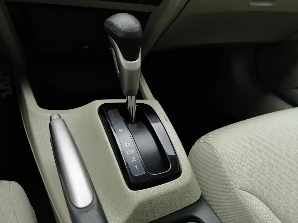 Honda Civic 2014 — фото 13
