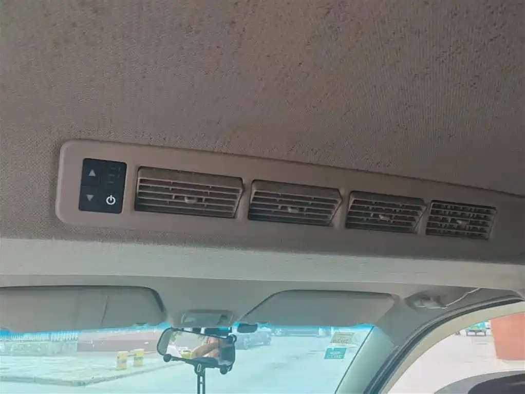 Wuling Hongguang 2018