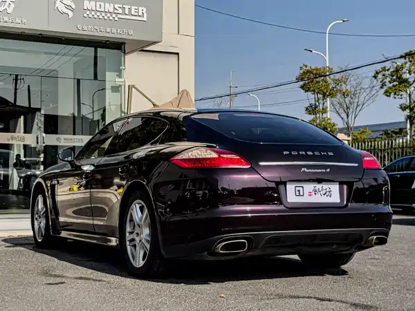 Porsche Panamera 2010