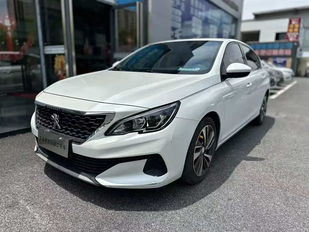 Peugeot 408 2020