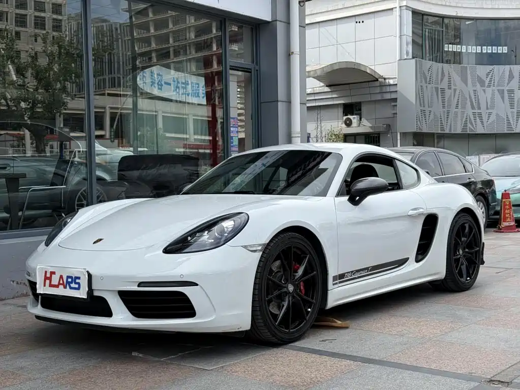 Porsche 718 2021 — фото 1