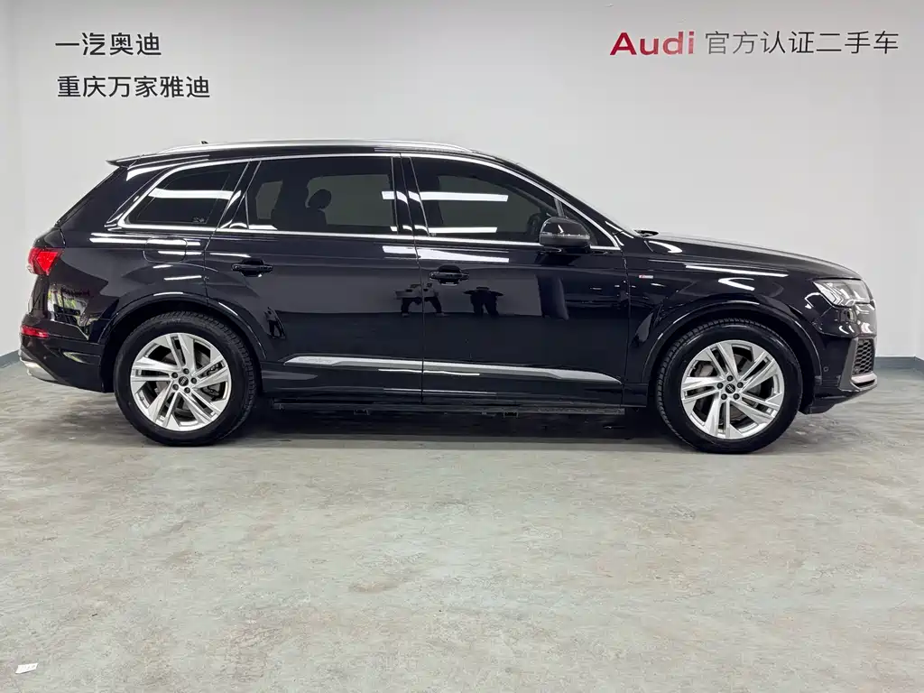 Audi Q7 2021 — фото 20
