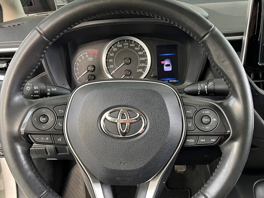 Toyota Corolla 2020 — фото 19