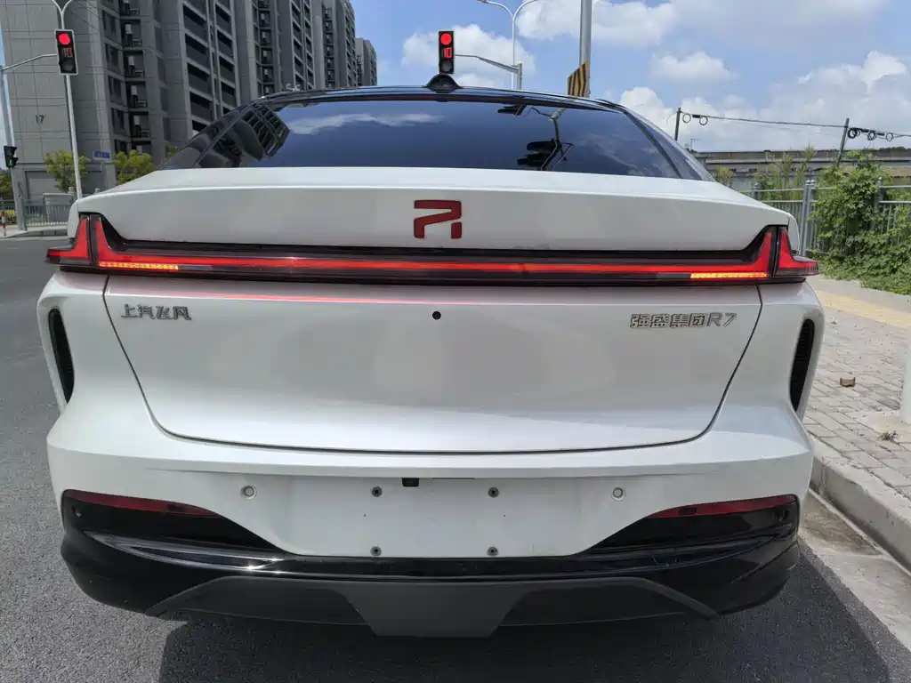 Roewe Feifan R7 2024 — фото 12