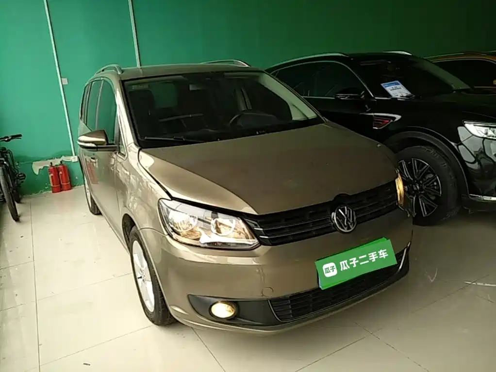Volkswagen Touran 2016