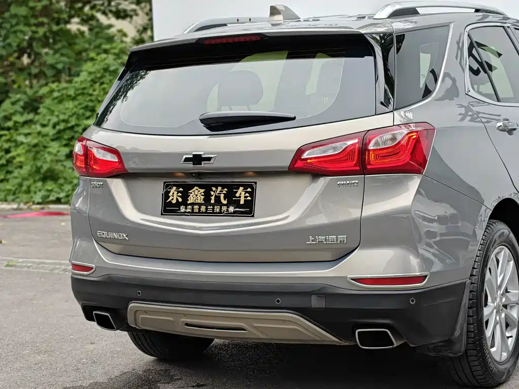 Chevrolet Equinox 2018 — фото 10