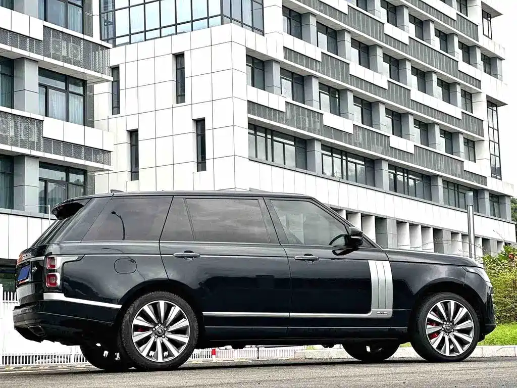 Land Rover Range Rover 2014 — фото 11