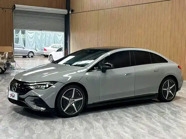 Mercedes-Benz EQE 2022