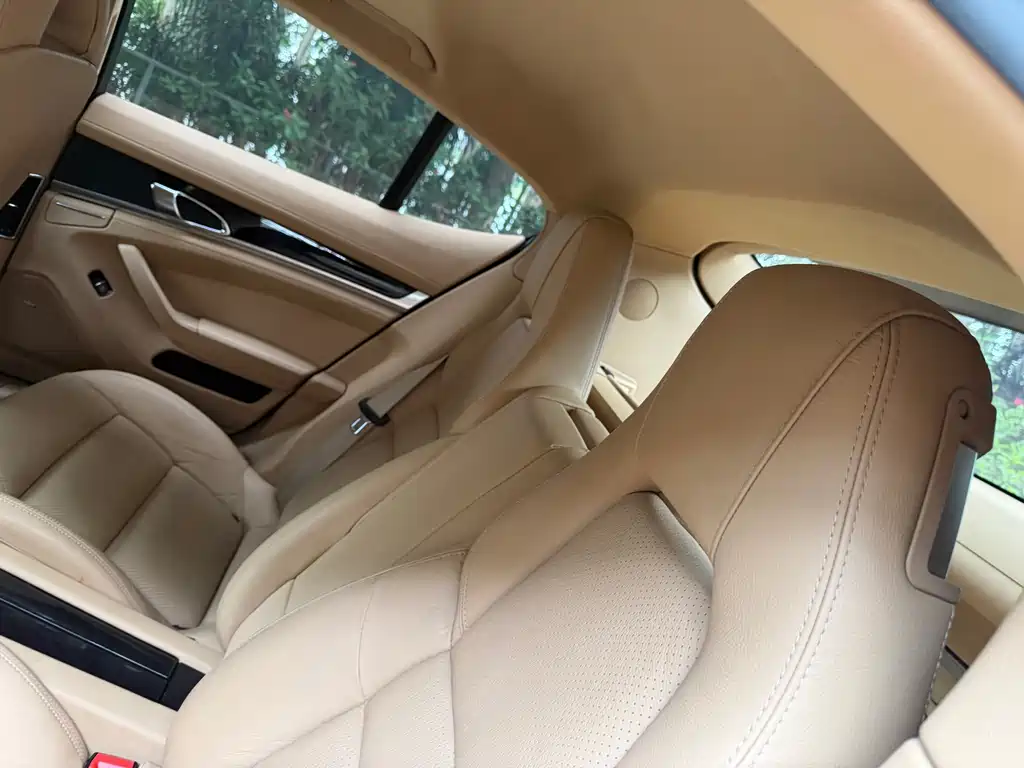 Porsche Panamera 2015 — фото 20