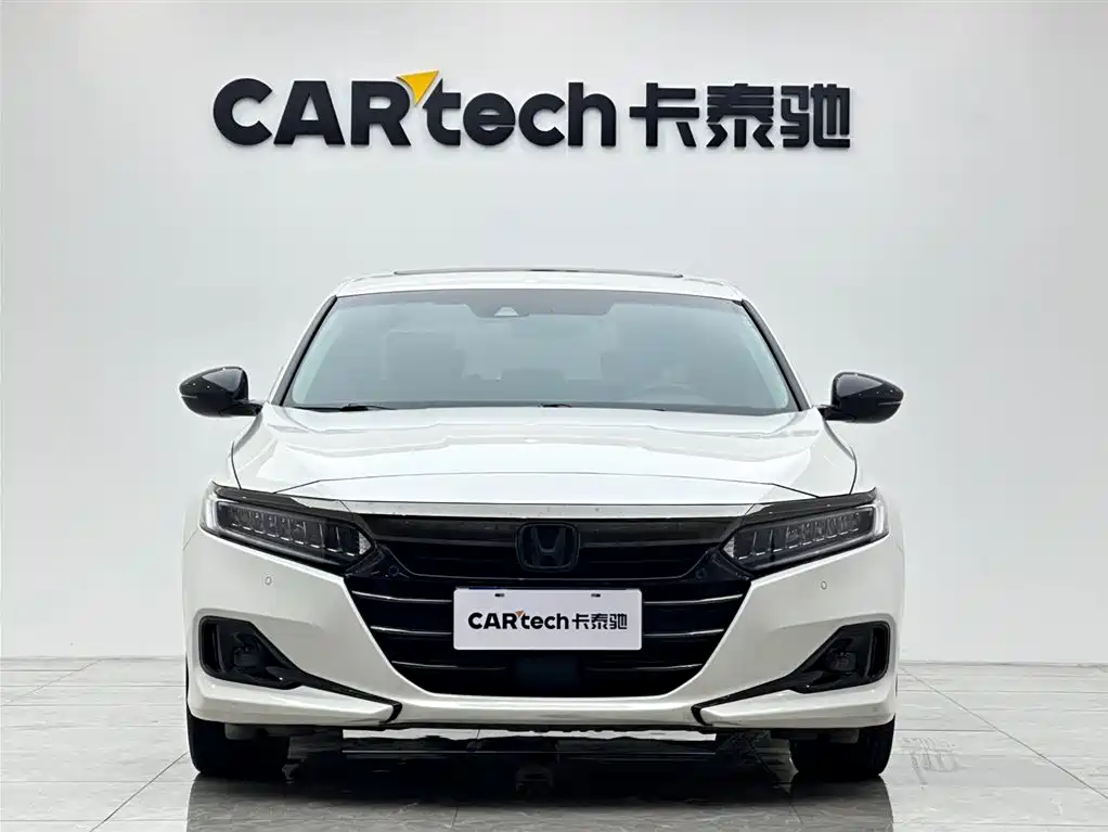 Honda Accord 2022 — фото 7