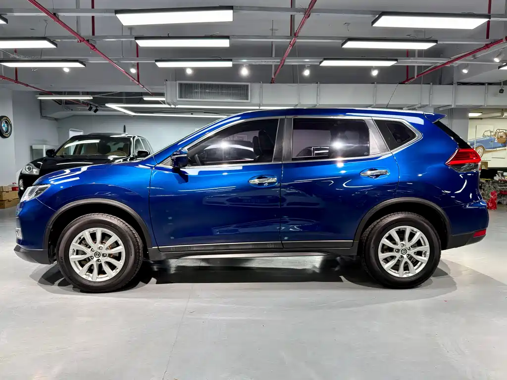Nissan X-Trail 2018 — фото 4