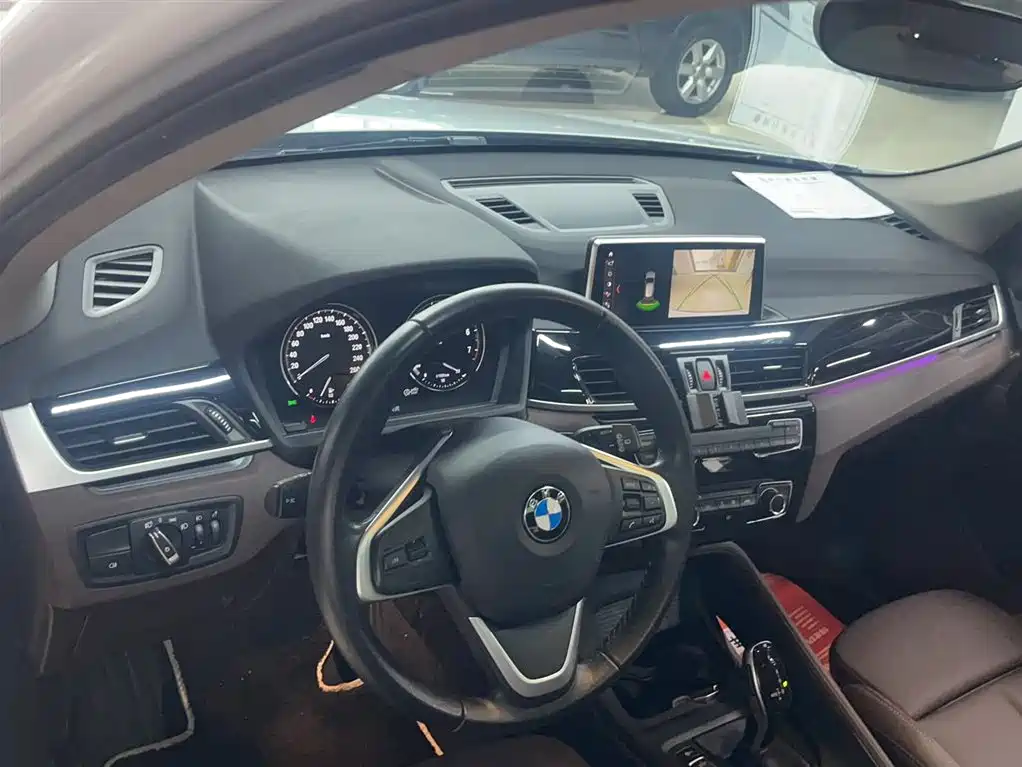 BMW X1 2020 — фото 9