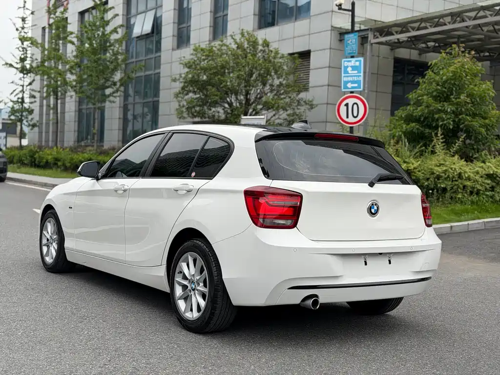 BMW 1 Series 2013 — фото 7