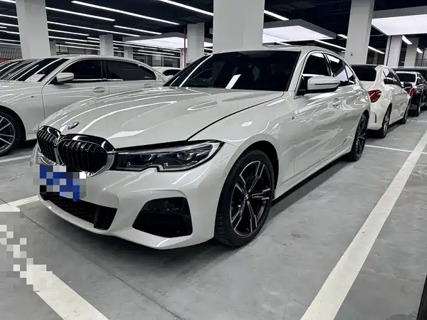 BMW 3 Series 2022