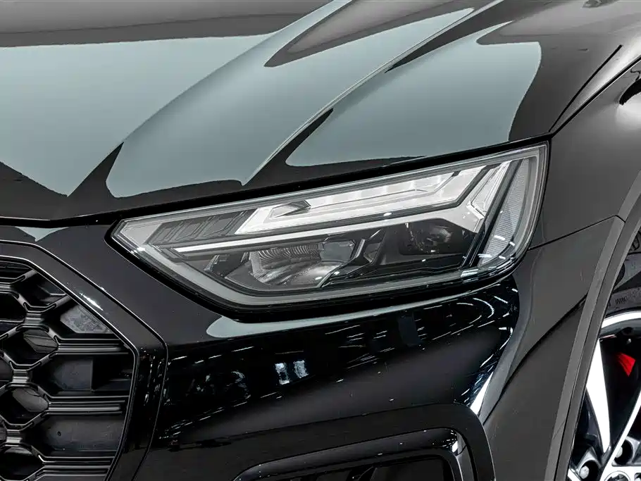 Audi Q5L 2025 — фото 4