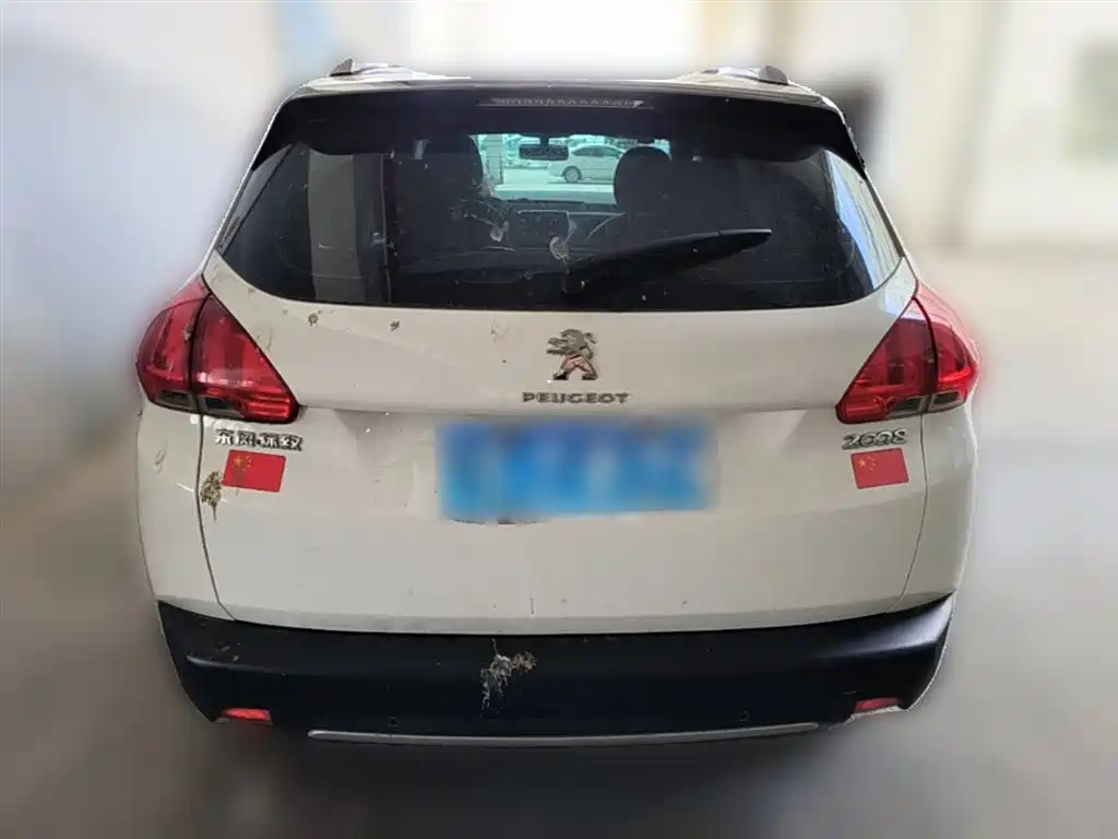Peugeot 2008 2015 — фото 10