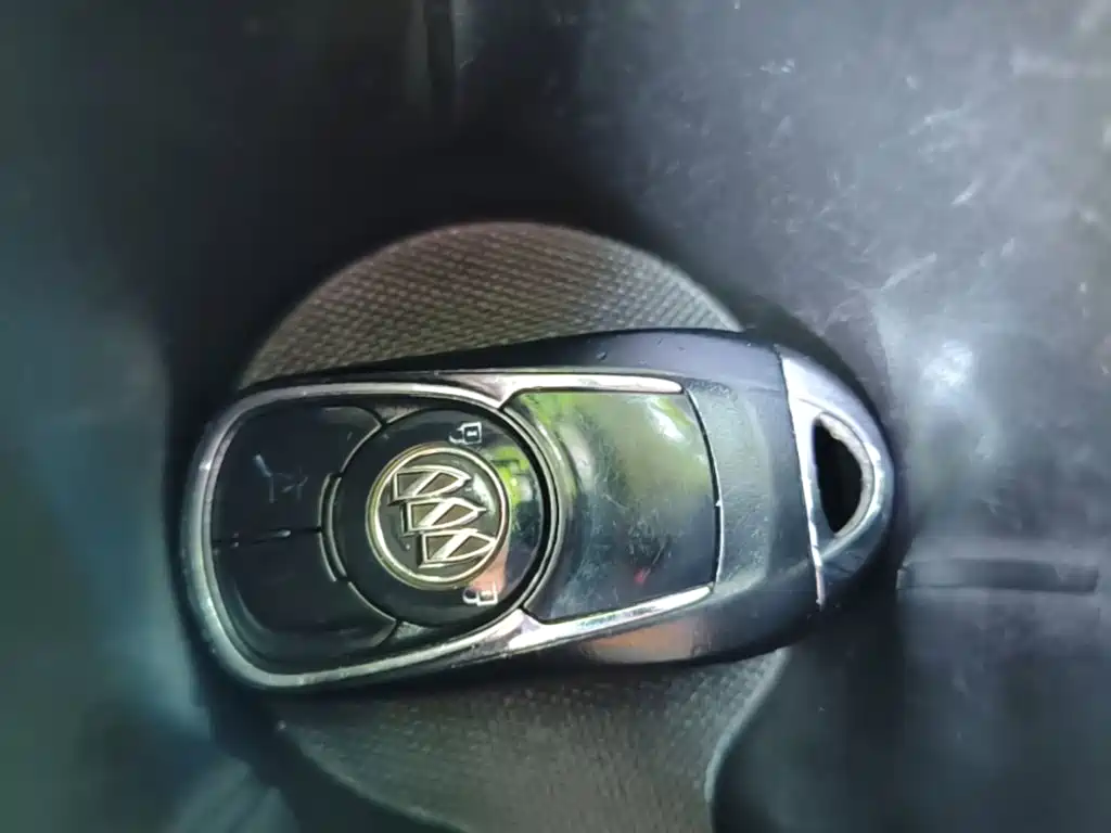 Buick Envision Plus 2015 — фото 9