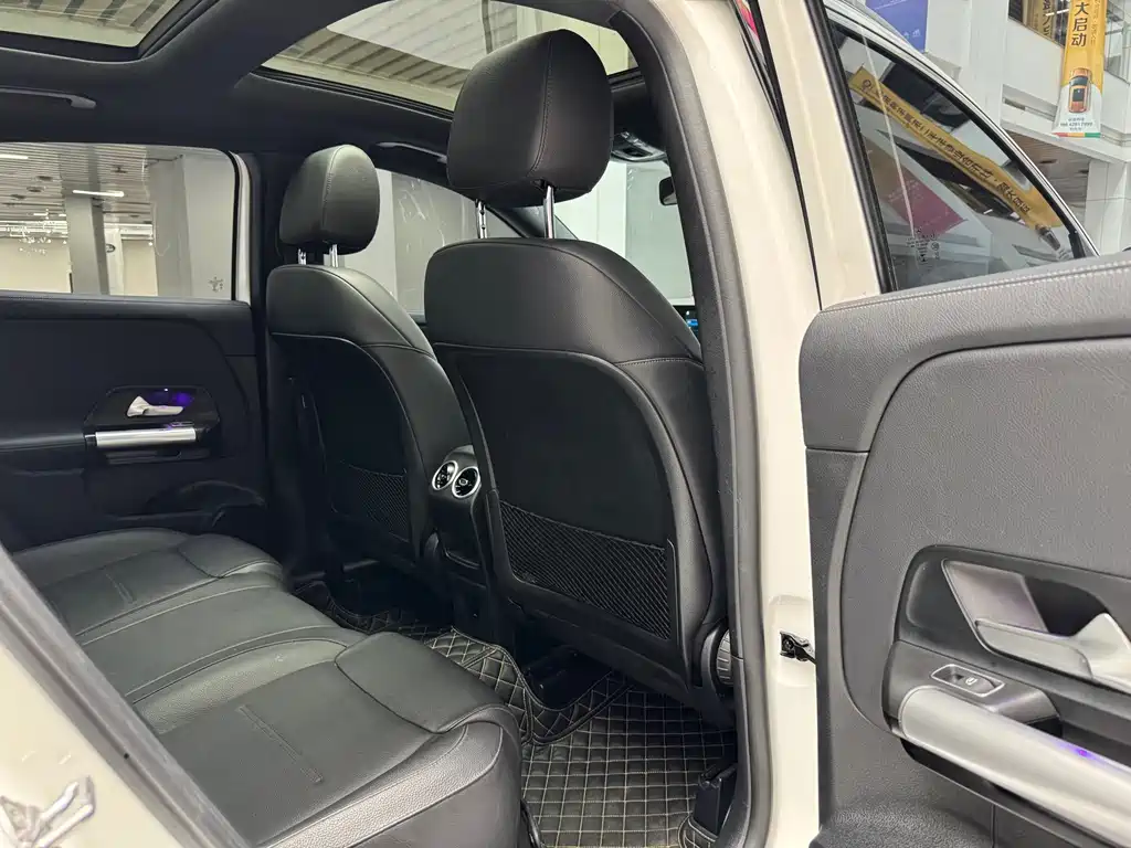 Mercedes-Benz GLA 2022 — фото 19