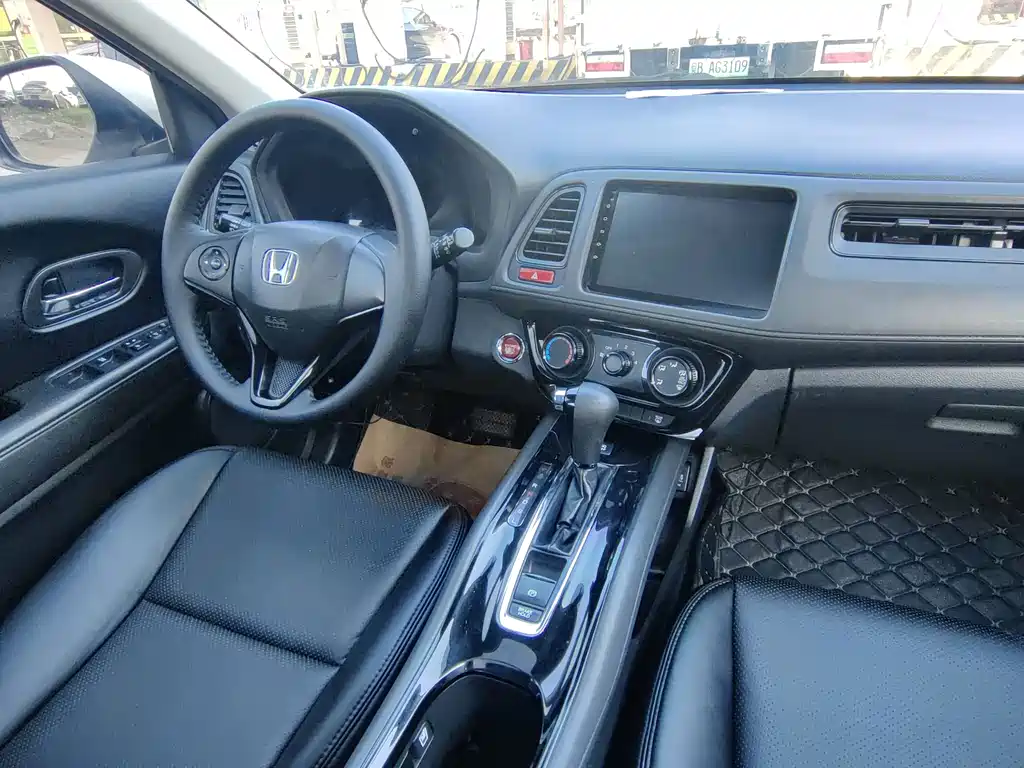 Honda Vezel 2018 — фото 16