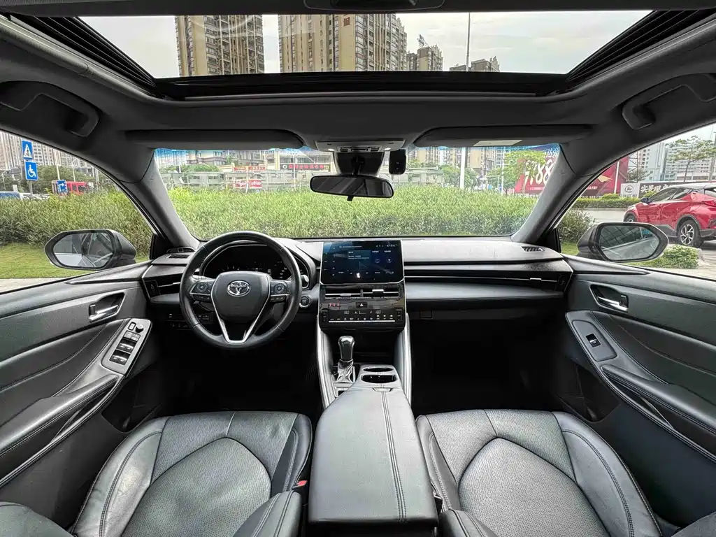 Toyota Avalon 2022 — фото 15