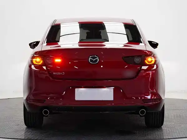 Mazda 3 Axela 2021