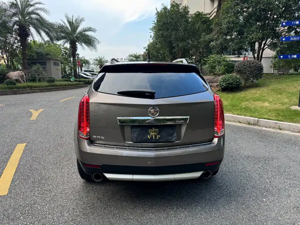 Cadillac SRX 2013 — фото 5