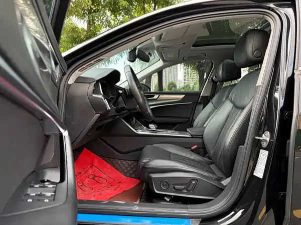 Audi A6L 2020