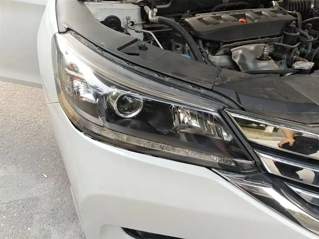 Honda Accord 2015 — фото 7