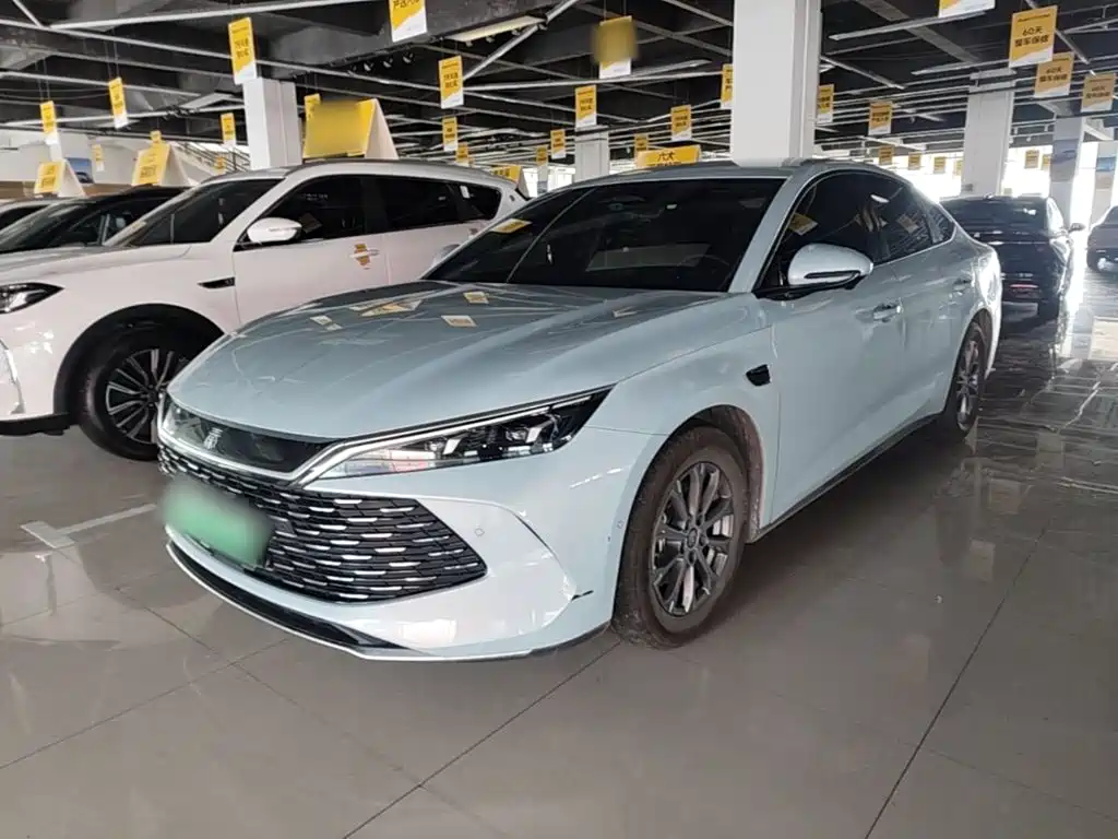 BYD Qin L 2025 — фото 1