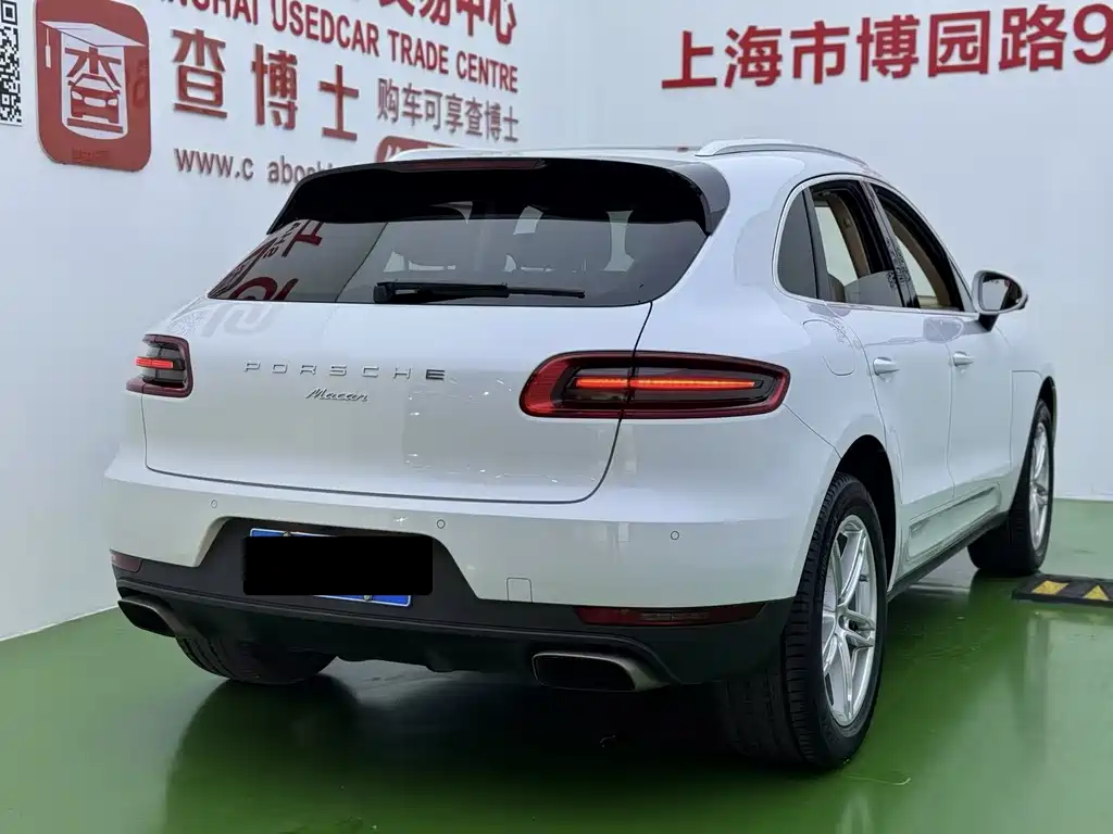Porsche Macan 2016 — фото 23