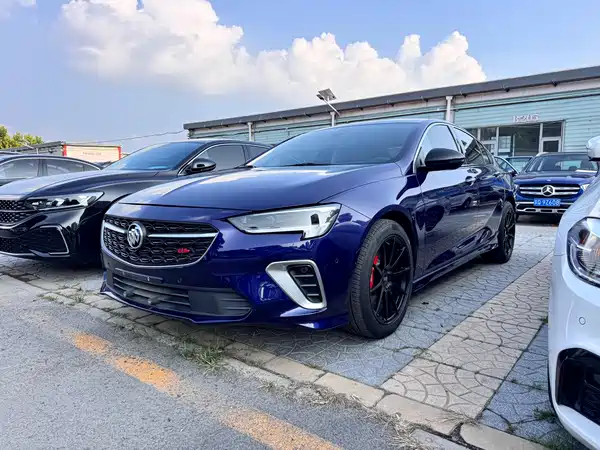 Buick Regal 2020
