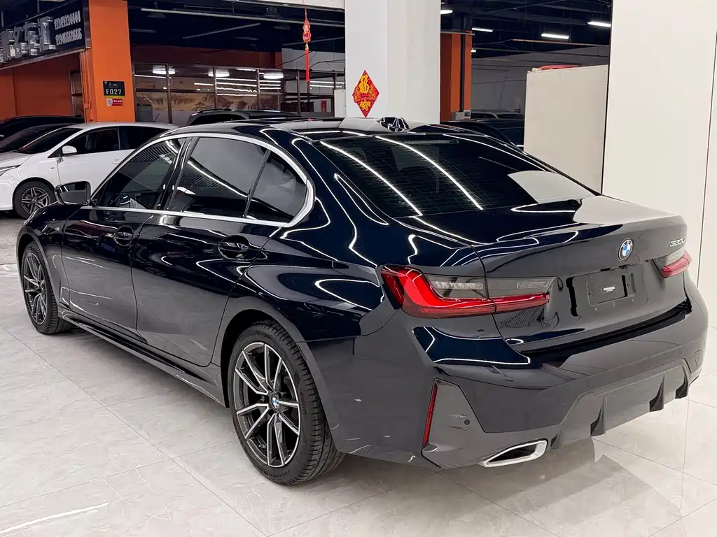 BMW 3 Series 2023