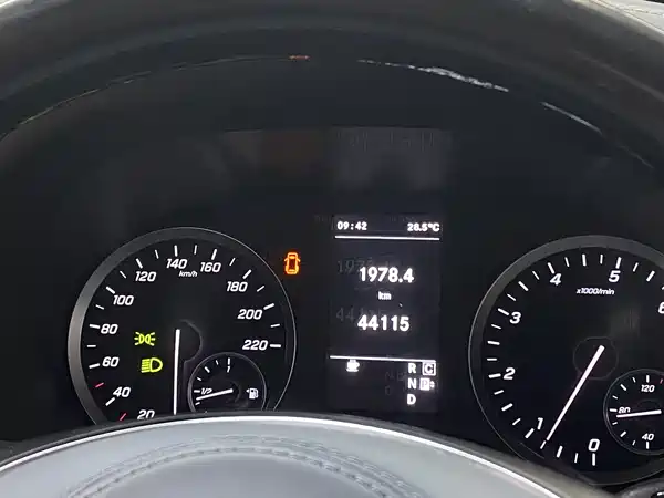 Mercedes-Benz Vito 2024