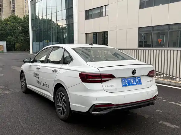 Volkswagen Lavida 2024