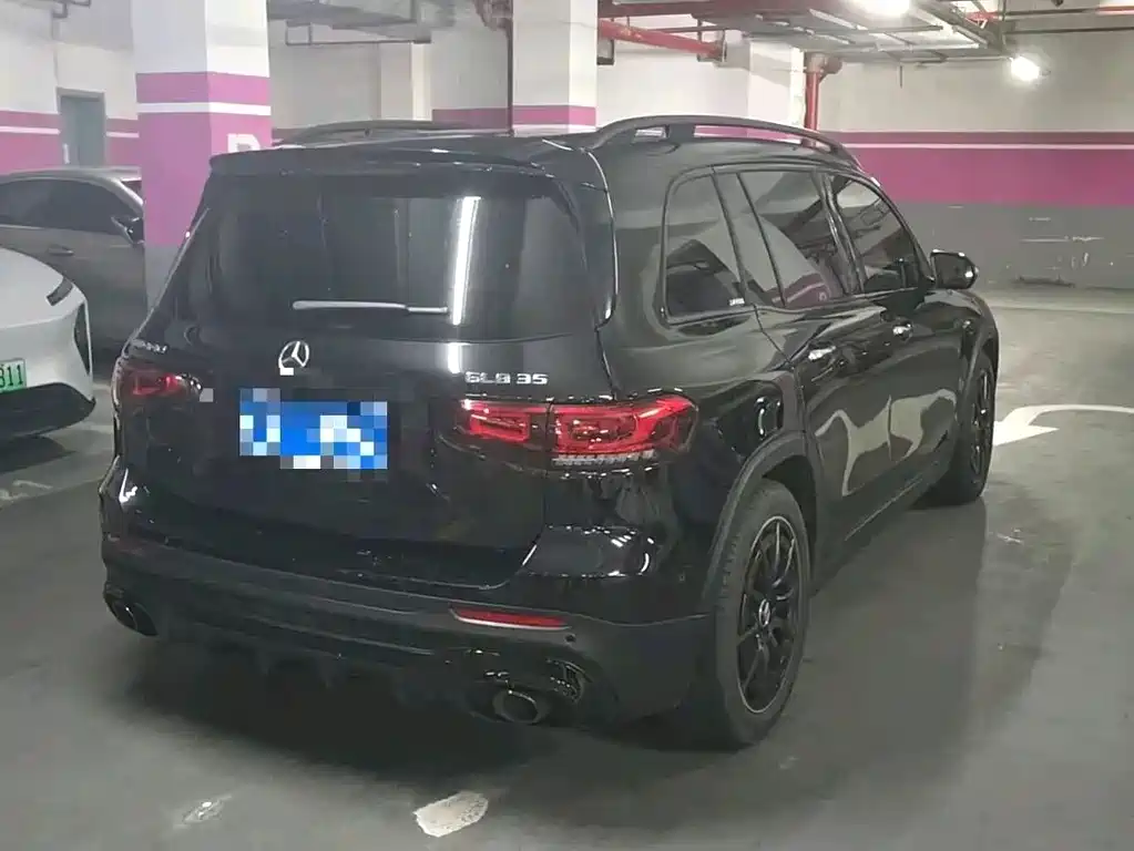 Mercedes-Benz GLB AMG 2022 — фото 2