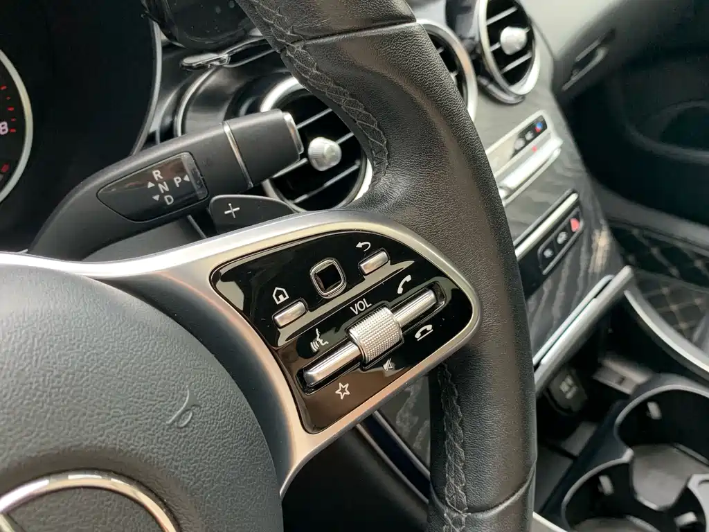Mercedes-Benz C-Class 2019 — фото 24