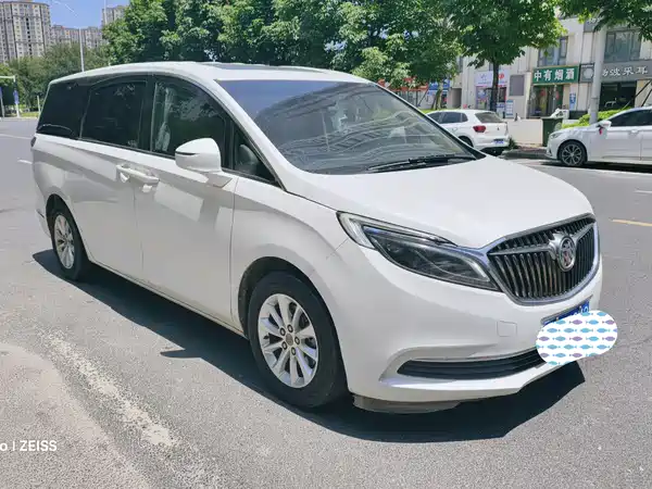 Buick GL8 2017
