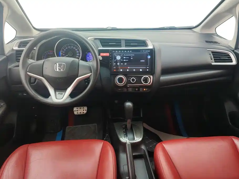 Honda Fit 2015 — фото 12