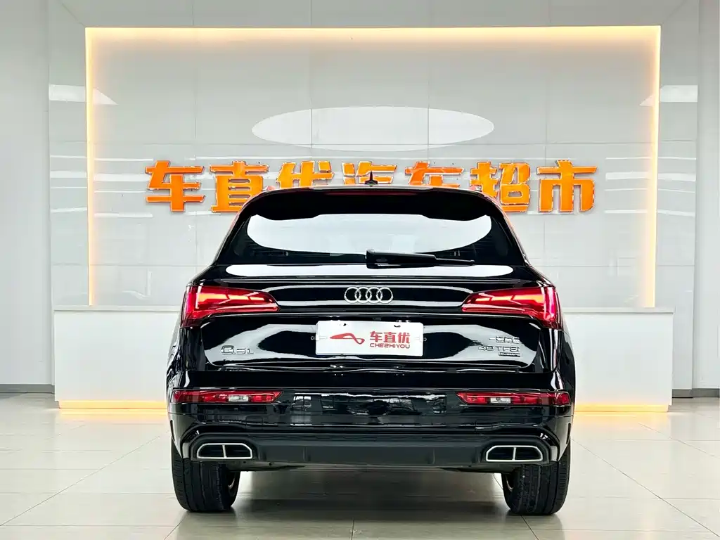 Audi Q5L 2023 — фото 6