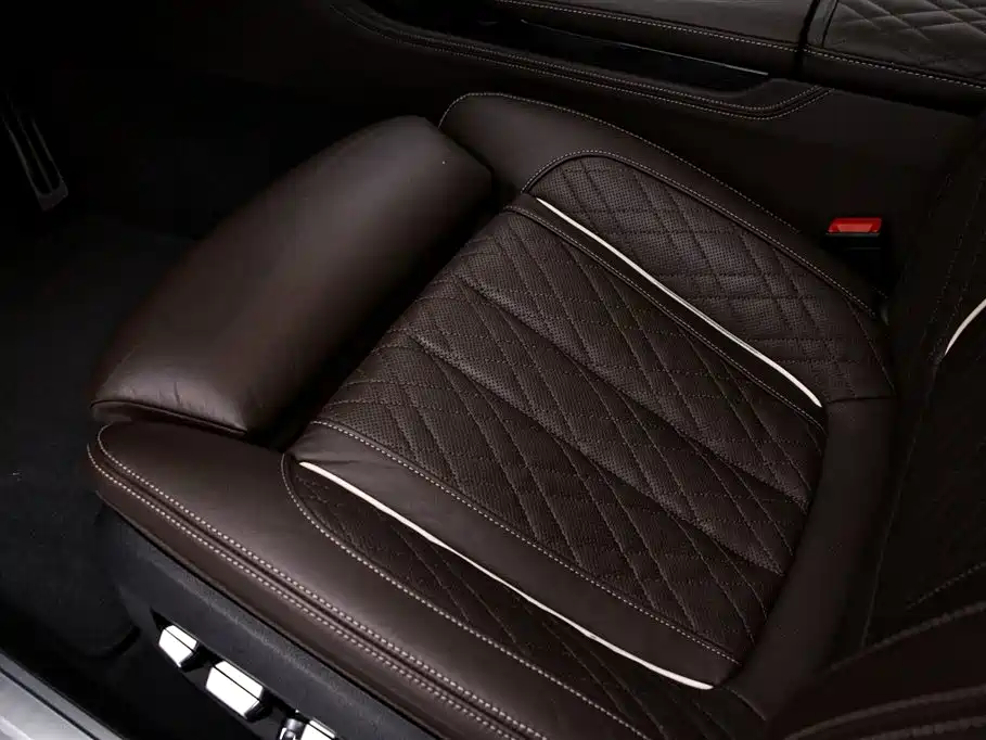 BMW 7 Series 2021 — фото 13