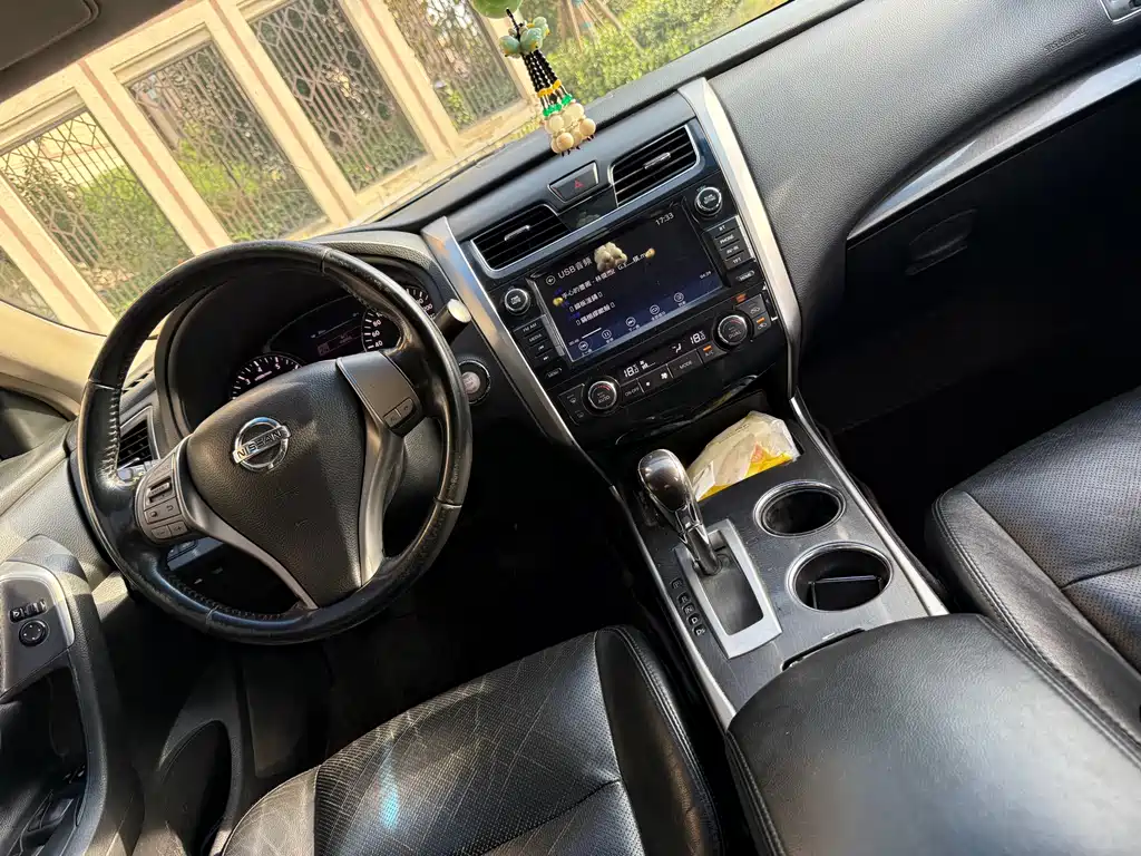Nissan Teana 2014