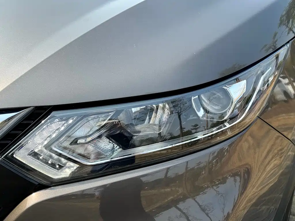 Nissan Qashqai 2022 — фото 11