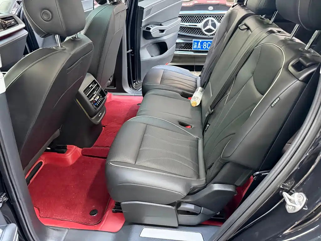 Volkswagen Teramont 2025 — фото 12