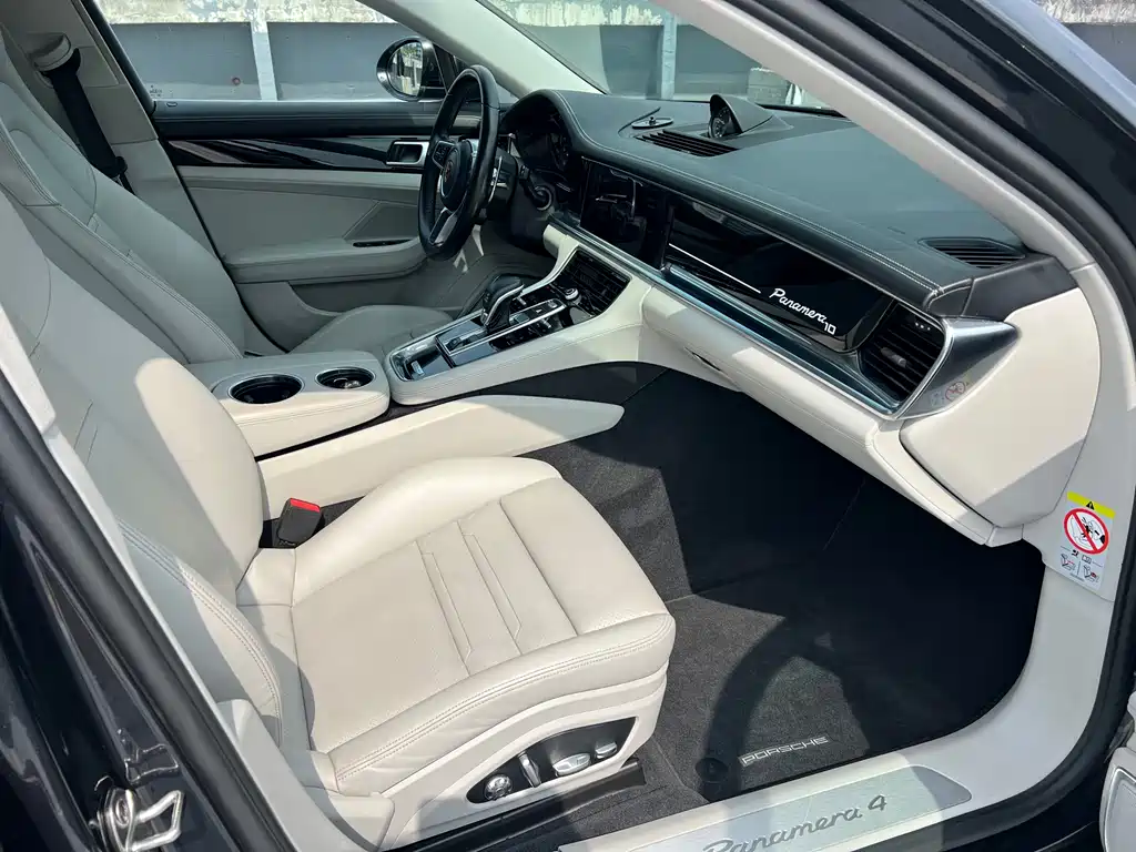Porsche Panamera Hybrid 2018 — фото 11