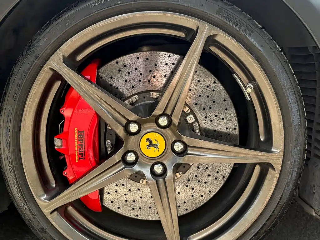 Ferrari 458 2011 — фото 13