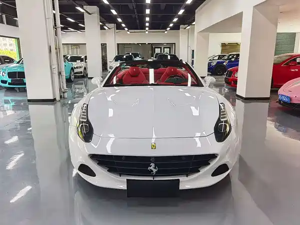Ferrari California T 2016