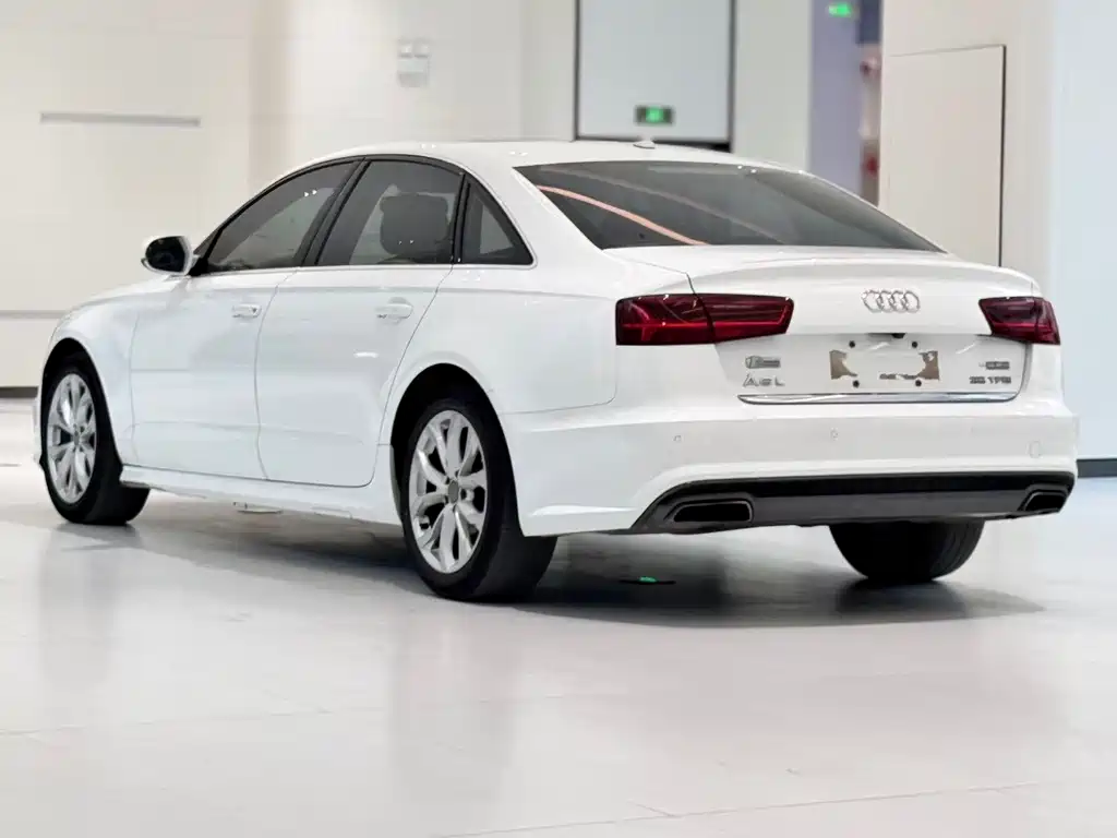 Audi A6L 2019