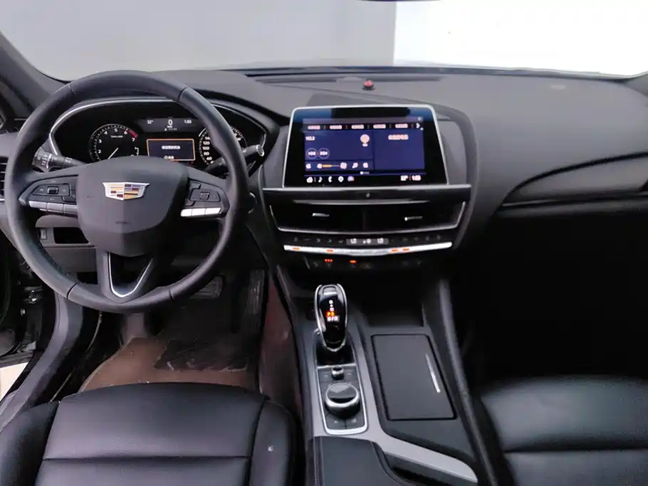 Cadillac CT5 2022 — фото 12
