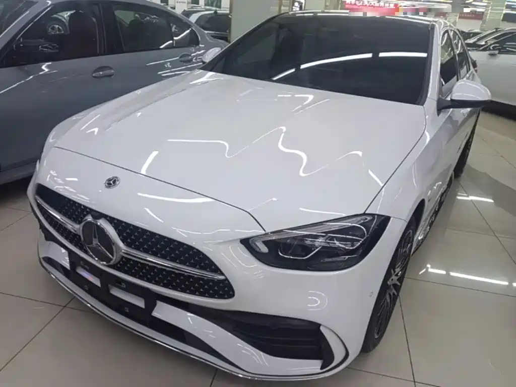 Mercedes-Benz C-Class 2023