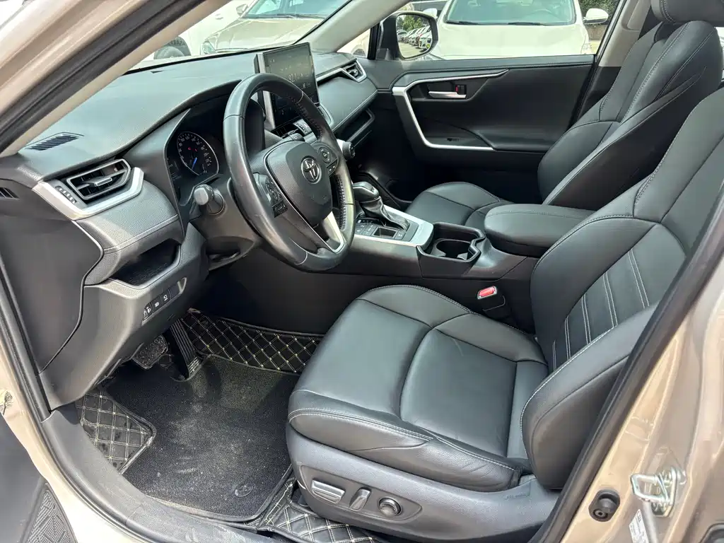 Toyota Wildlander 2022